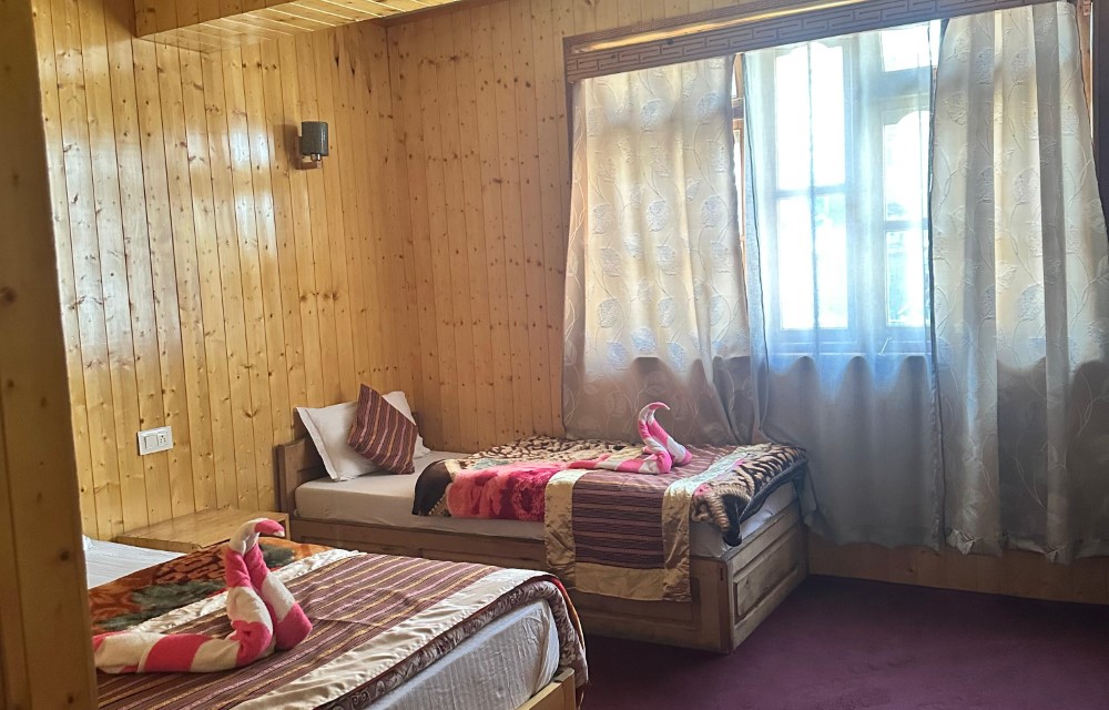 Paradise Hotel